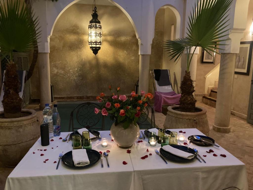 Riad Des Fragrances Dar El Bacha Marrakesh Exterior photo